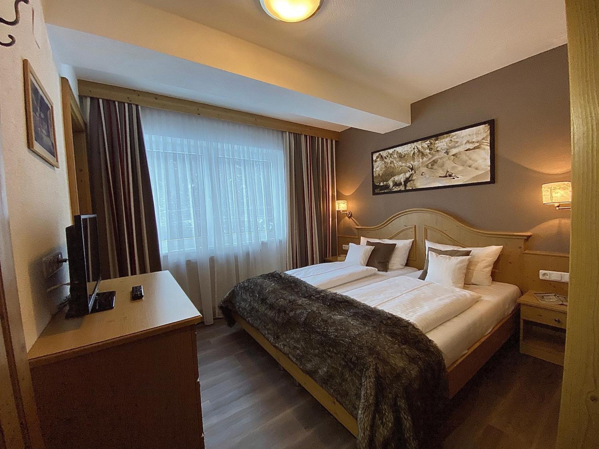 Haus Zangerl Inkl Sommer-Karte Premium Sankt Anton am Arlberg Kamer foto