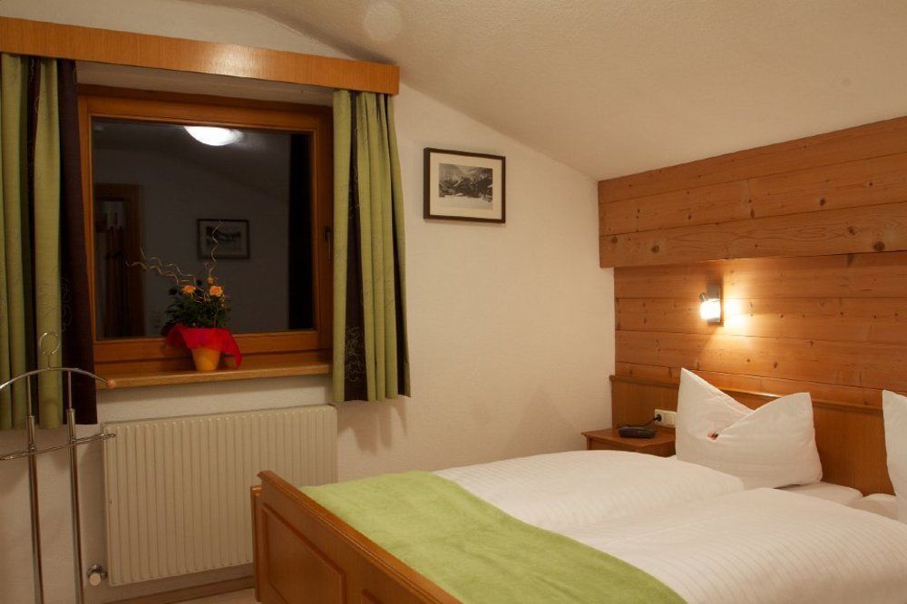 Haus Zangerl Inkl Sommer-Karte Premium Sankt Anton am Arlberg Buitenkant foto