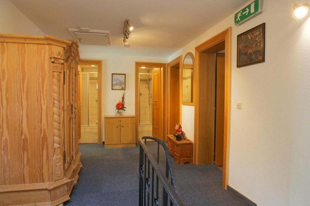 Haus Zangerl Inkl Sommer-Karte Premium Sankt Anton am Arlberg Kamer foto