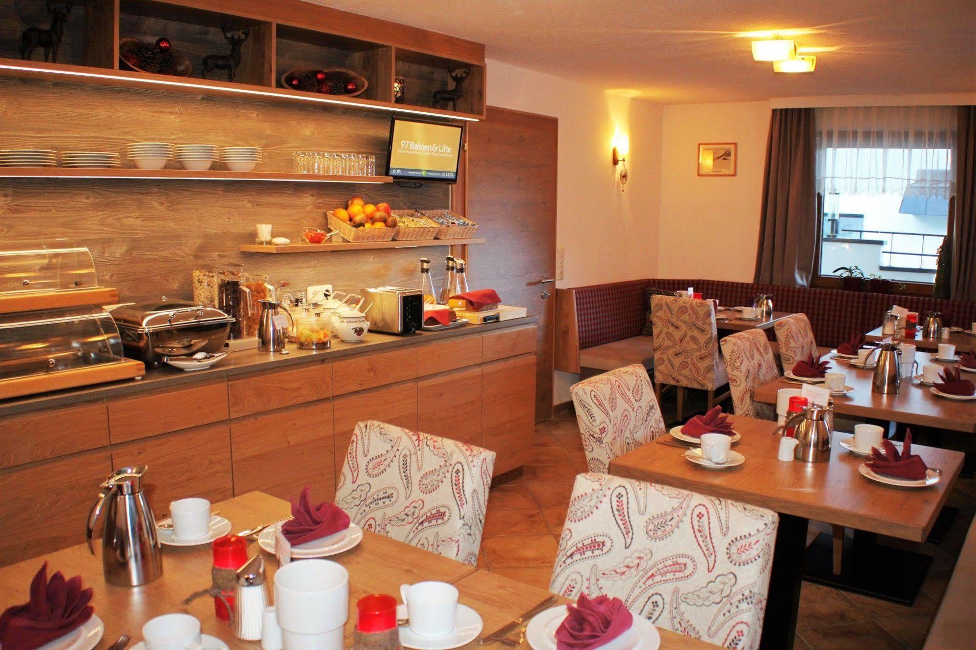 Haus Zangerl Inkl Sommer-Karte Premium Sankt Anton am Arlberg Buitenkant foto